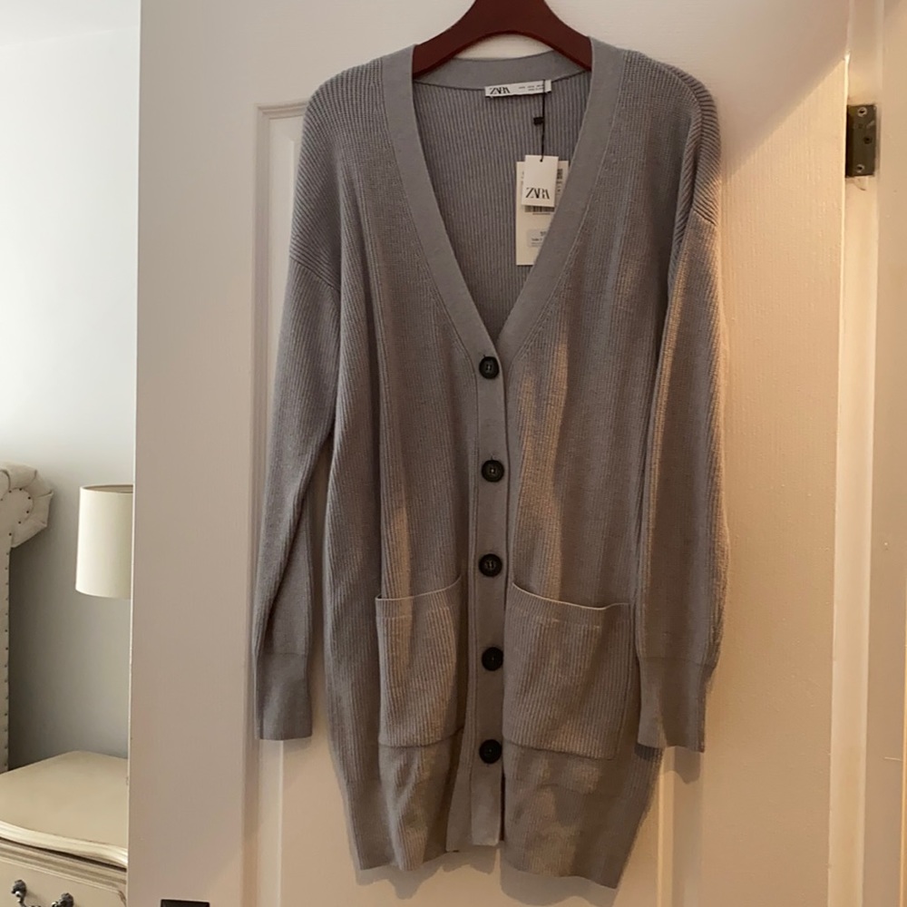 Brand new Zara cardigan